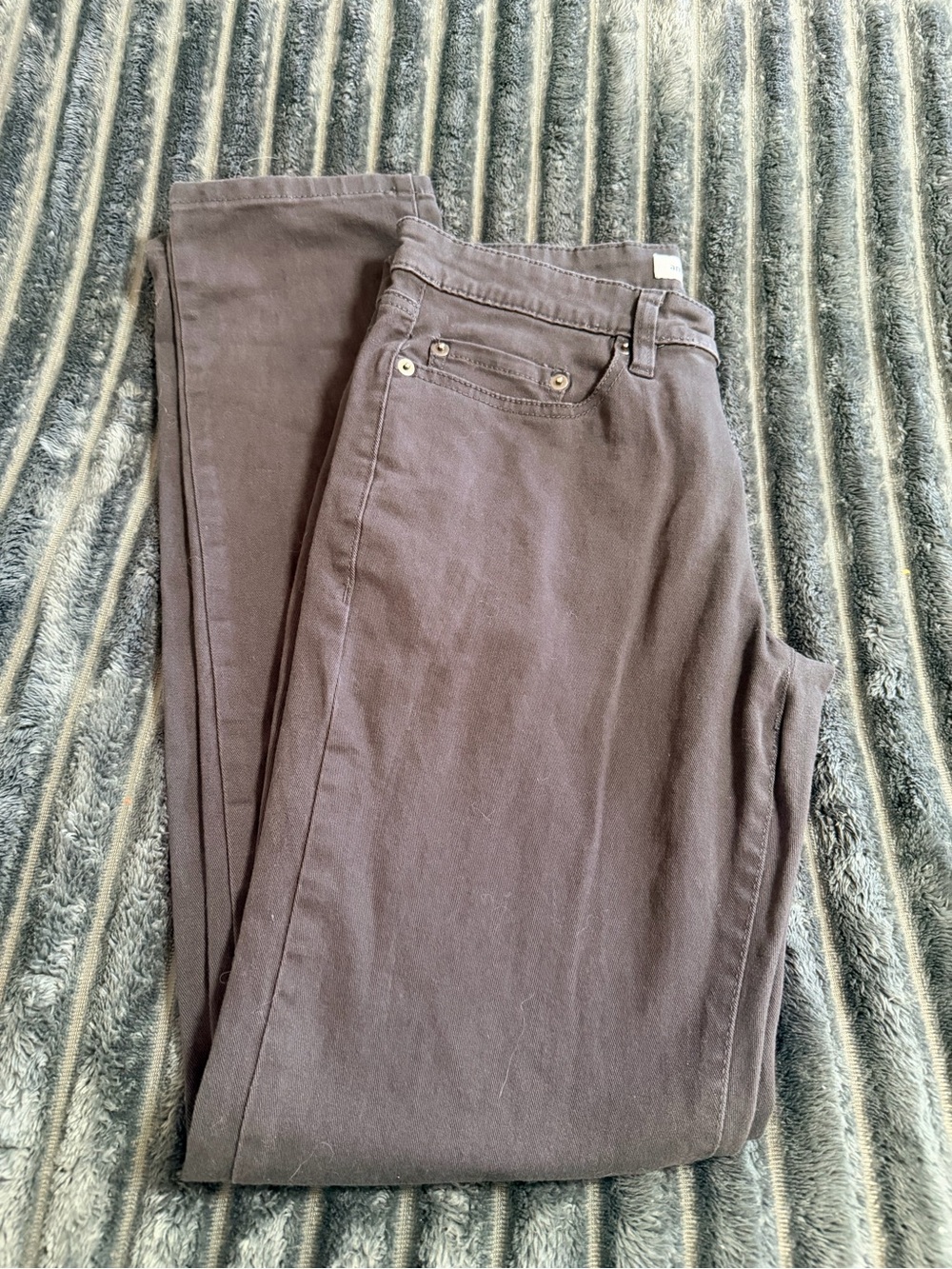 Amazon Essentials Dark Gray Straight-Leg Pants 29 x 32